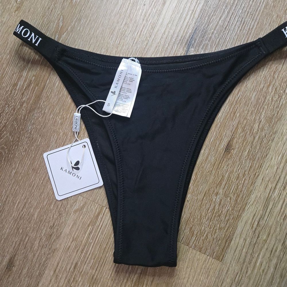Kamoni Black Bikini Bottom